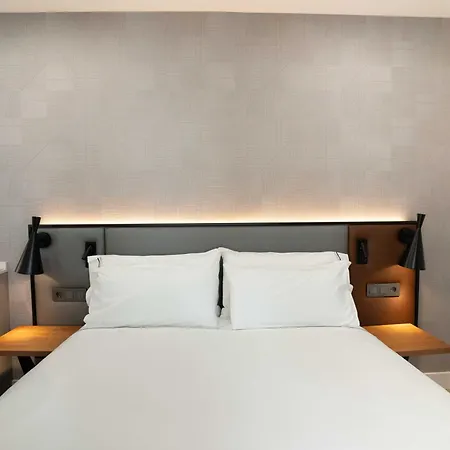Prisma Suites Salamanca Exterior photo