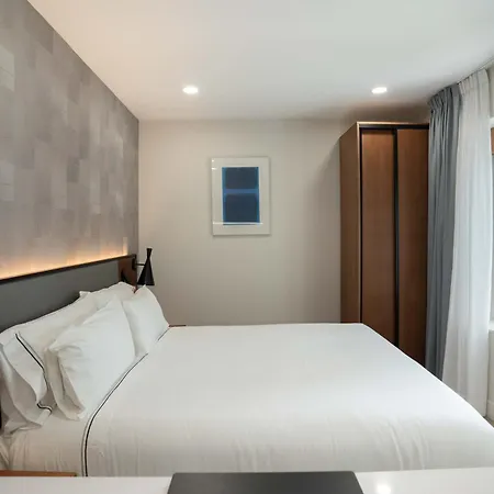 Prisma Suites Salamanca Exterior photo