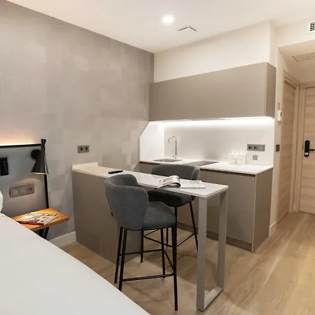Prisma Suites Salamanca Exterior photo