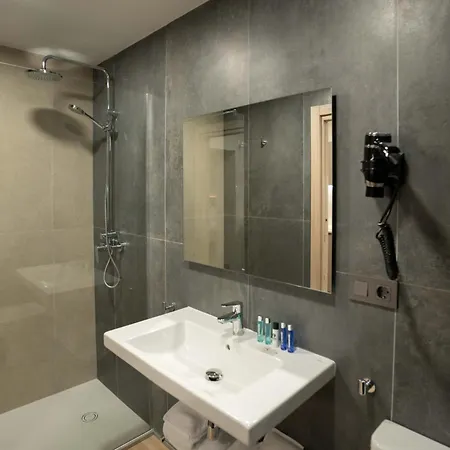 Prisma Suites Salamanca Exterior photo