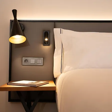 Prisma Suites Salamanca Exterior photo