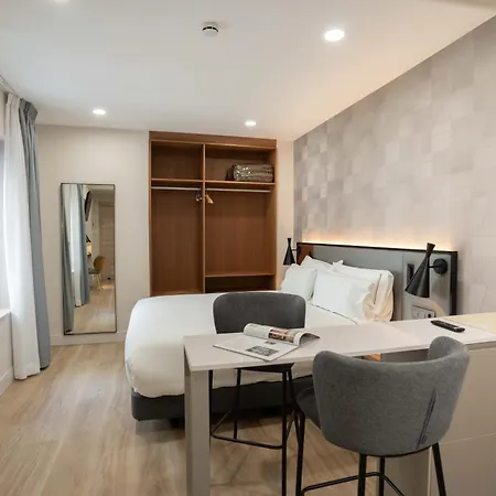 Prisma Suites Salamanca Exterior photo