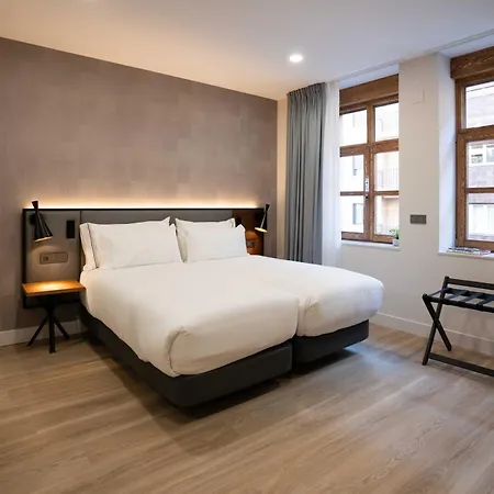 Prisma Suites Salamanca Exterior photo
