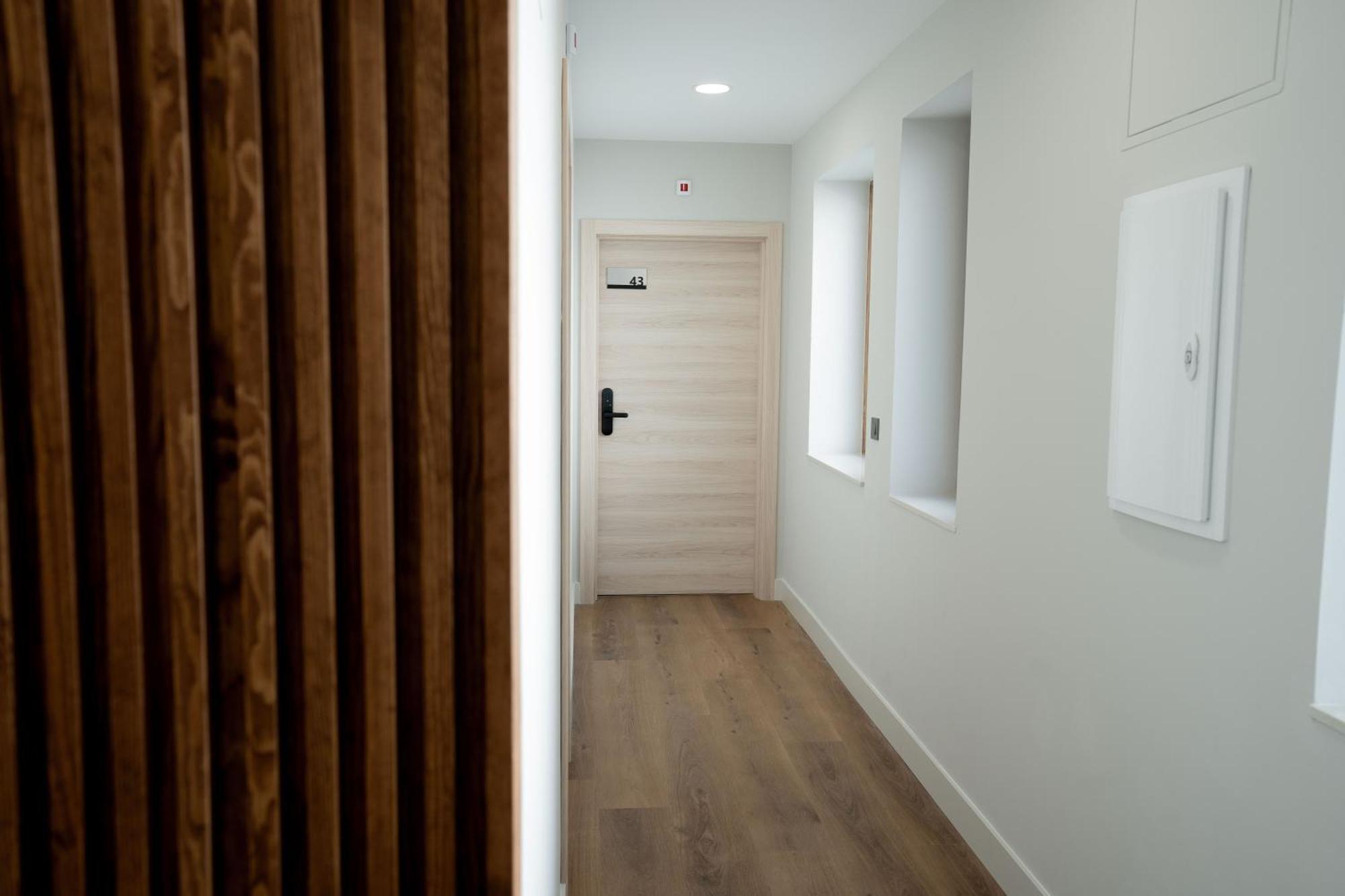 Prisma Apartment *