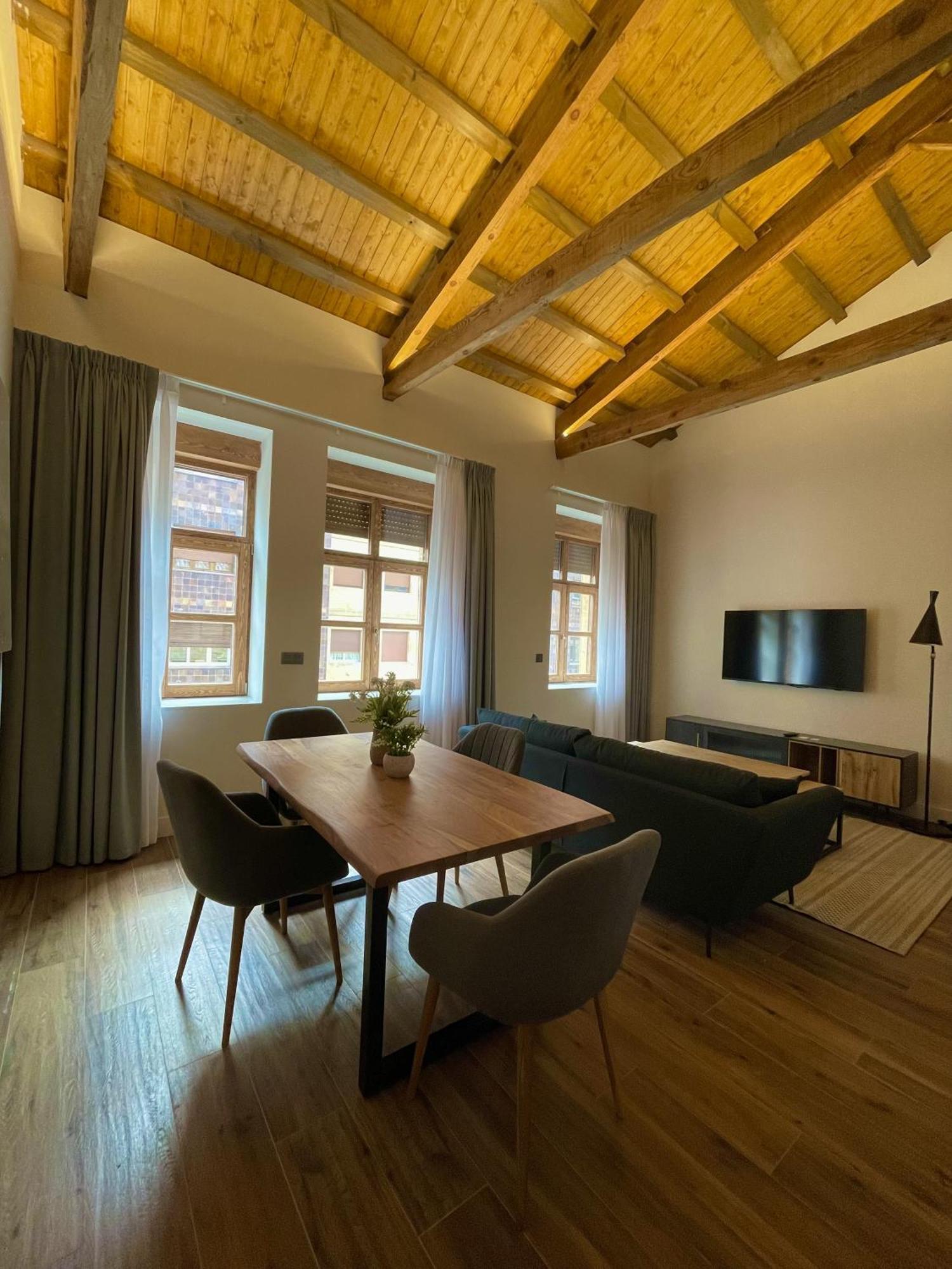 Prisma Apartment