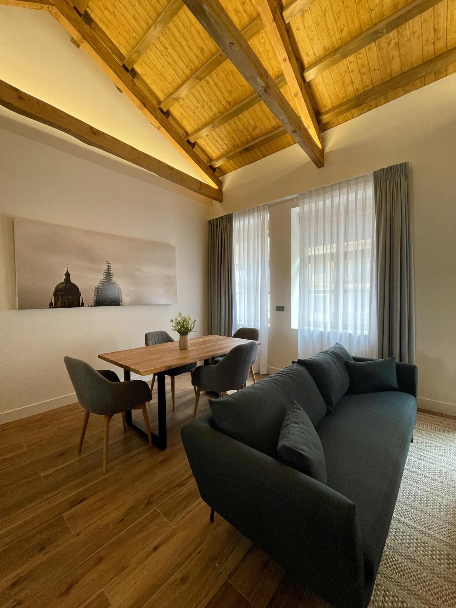 Apartment Prisma